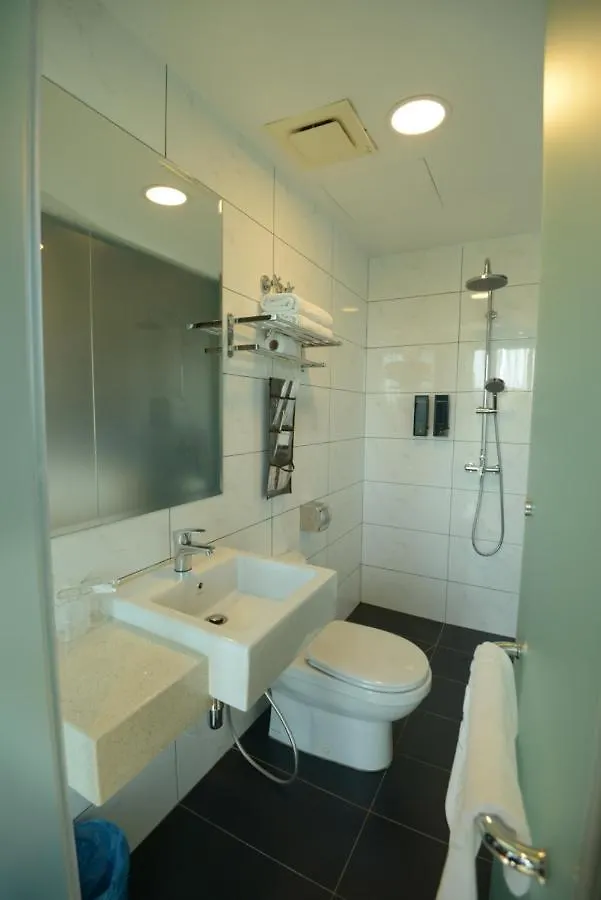 Manhattan Business Hotel Ttdi Kuala Lumpur