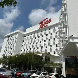 Tune - Danga Bay Johor 3* Johor Bahru
